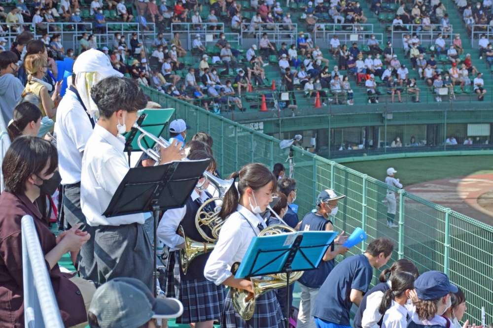 明大中野 スタンド 吹奏楽部